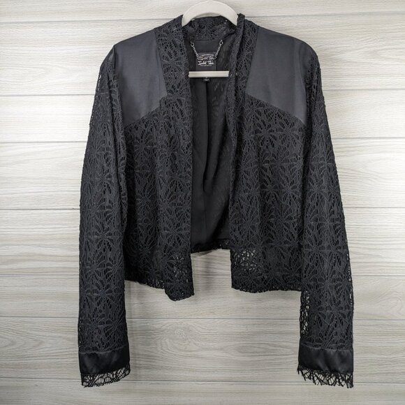 Isabel Toledo Jackets & Blazers - Isabel Toledo for Lane Bryant Lace & Satin Bolero Jacket